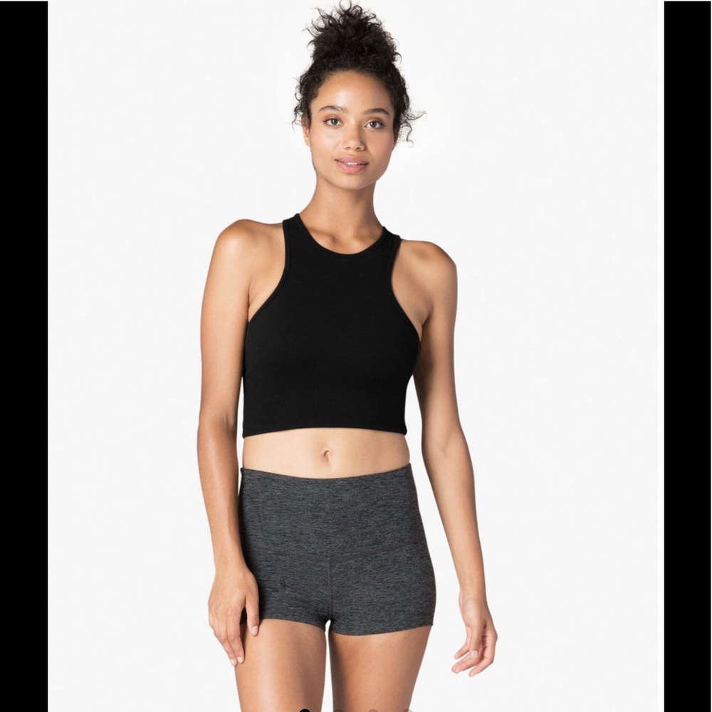 Studio Cropped Tank